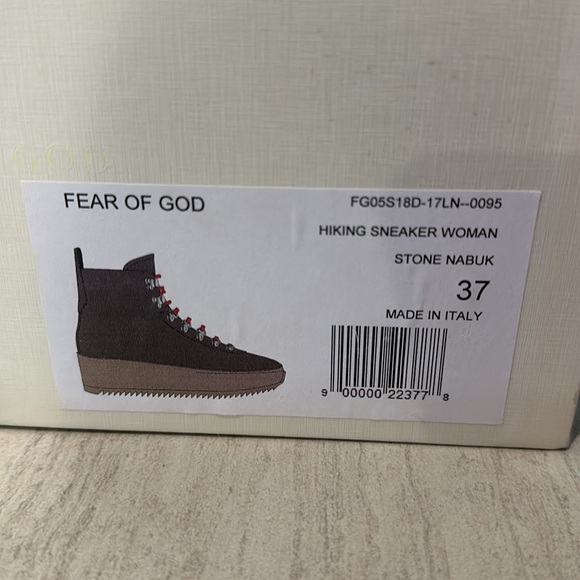 Fear of God Hiking Sneaker - Picture 2 of 5